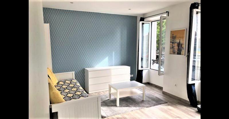 Appartement Proche Centre Ville, Gare Et Autoroute Melun Eksteriør billede